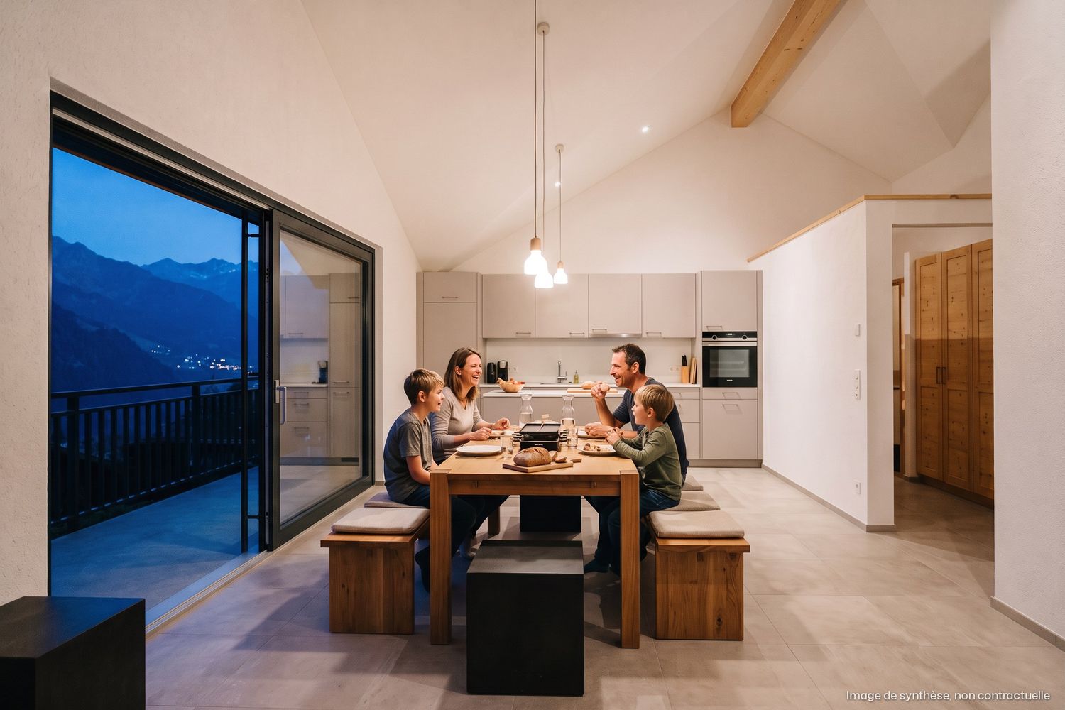 Image de synthèse intérieure : famille à table le soir sous la charpente, cuisine au fond, baie vitrée sur la vallée.